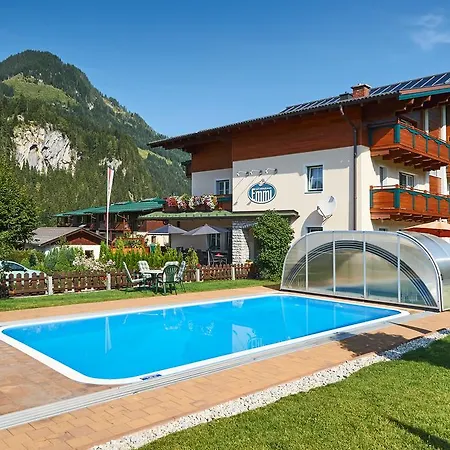 Πανσιόν Gaestehaus Emmi 3*