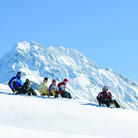 Gaestehaus Emmi 3* كلينارل