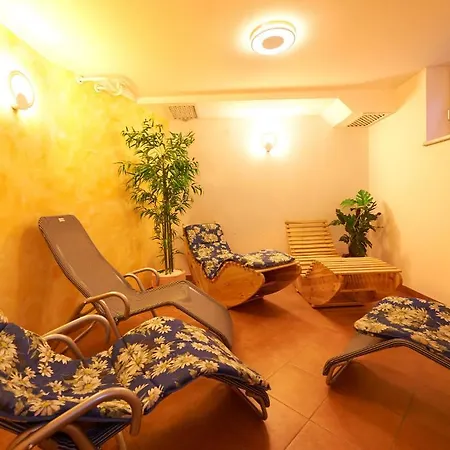 بيت ضيافة Gaestehaus Emmi